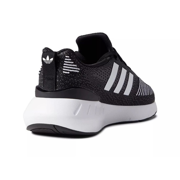 Adidas Women’s Swift Run 22 Shoes GV7971 Size 6 - Picture 4 of 12